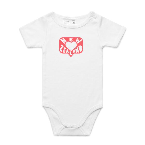 baby bodysuit- NZ heart Thumbnail